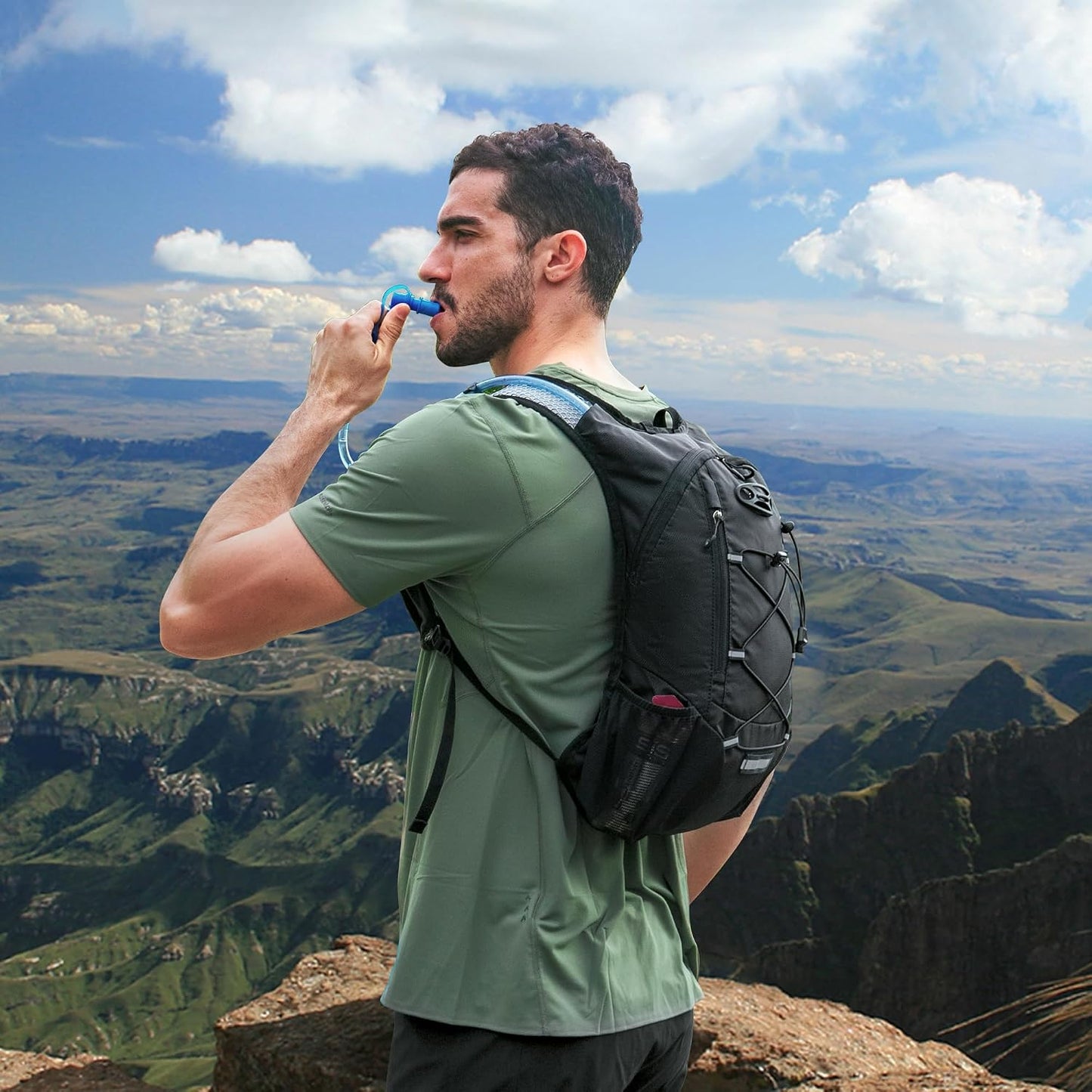 Essential Men's Hydration Pack